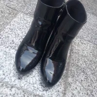 پوشاک|کیف، کفش، کمربند|کردکوی, |دیوار