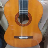 گیتار یاماها c40