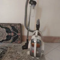 جاروبرقی  ال‌جی درجه یک درحد نو با دسته