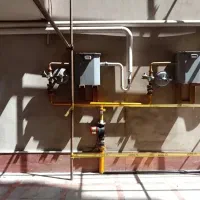 مجری تاسیسات اب و گاز و اتش نشانی