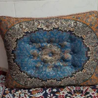 پشتی در حد نو