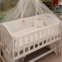 تخت و گهواره