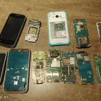 گوشی ساده خراب