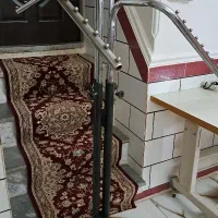 چوب لباسی ایستاده با قابلیت تنظیم ارتفاع