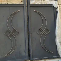 یک در به متراژ 2/5متر