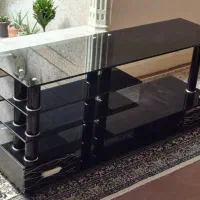 زیرتلویزیونی شیشه ای