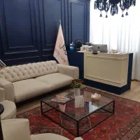 منشی کیلینیک زیبایی