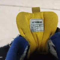 کتونی پسرانه سایز 33 LC Waikiki|کفش و لباس بچه|کرج, خرمدشت|دیوار