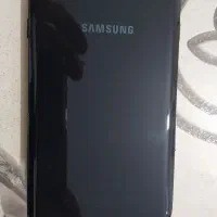 یک عدد گوشی سامسونگ  A7