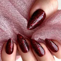 مدل رایگان کاشت ناخن یلدایی|خدمات آرایشگری و زیبایی|صومعه‌سرا, |دیوار