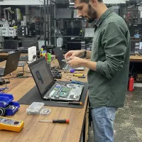 تعمیرات نصب سیستم عامل نرم افزار تخصصی قطعات