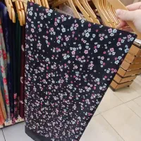 روسری نخی مشکی|لباس|قائم‌شهر, |دیوار