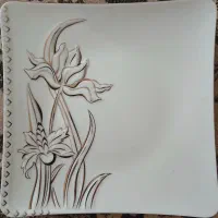 بشقاب طرح برجسته