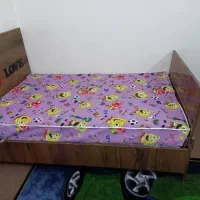 تخت وخواب بچه