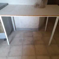 یک عددفرش چهارمتری.یک عدد میز کار|حراج|شیراز, دشت چنار|دیوار