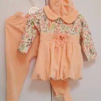 لباس و کفش نوزادی بچه از سه ماه تا دوسال