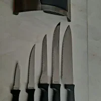 ست چاقو لیزری ۵ تایی با استند|ظروف پختوپز|اصفهان, شاه پسند|دیوار