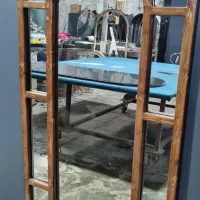 اینه فرم چوبی ایستاده و دفرمه