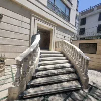 ۱۳۵ متر / گلبرگ غربی / خوش قیمت