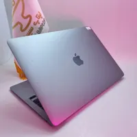 2020  MACBOOK AIR