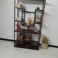 شلف یا استند یا کتابخانه