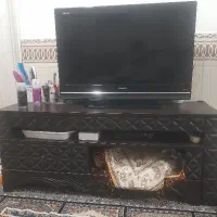 تلویزیون و میز تلویزیون جدید چوب