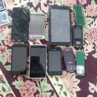 گوشی نیاز به تعمیر .وباطری