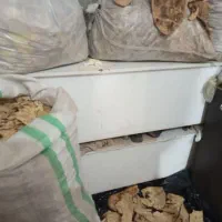 آینه و صندلی|آرایشگاه و سالن‌های زیبایی|مشهد, محمدآباد|دیوار