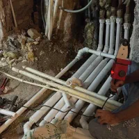 نصب و تعمیر شیرآلات و لوله آب و فاضلاب/حضور فوری|خدمات پیشه و مهارت|تهران, بلوار کشاورز|دیوار