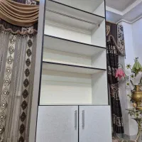 کتابخانه و کمدلباس|کتابخانه، شلف، قفسه‌های دیواری|رشت, کوی غلام نیا|دیوار