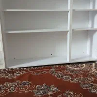قفسه تمیز و جادار
