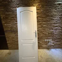 درب سرویس حمام و دستشویی