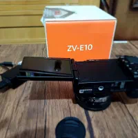 دوربین سونی zve 10|دوربین عکاسی و فیلم‌برداری|تهران, مینای شمالی (مخبر)|دیوار