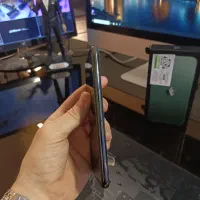 ۱۱ پرومکس|موبایل|میانه, |دیوار