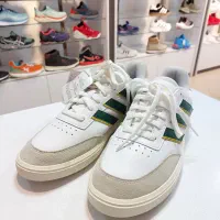 کتونی آدیداس اورجینال آکبند adidas سایز ۴۲/۴۳|کیف، کفش، کمربند|کرج, مهرویلا شمالی|دیوار