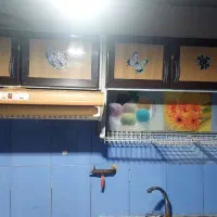 کابینت فلزی سالم بدون پوسیدگی|آب‌چکان و نظم‌دهنده ظروف|قم, نیروگاه|دیوار