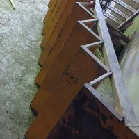 فروش پله فلزی دست دوم