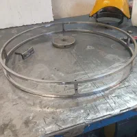 کارگر ساده و آشنا به جوش co2