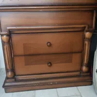 تخت خواب تمام چوب وسنگین