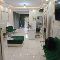 اداری تجاری بر بلوار اصلی فولاشهر