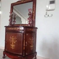 آینه و کنسول