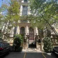 فرمانیه شرقی _ ۲۸۰ متر _ ۴ خوابه