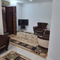 آپارتمان تک خواب نزدیک خیابان اصلی