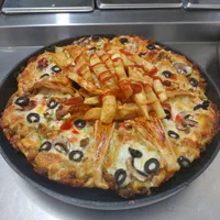 پیتزا  پاتوق مزه ها. کیفیت را فدای قیمت نکردیم