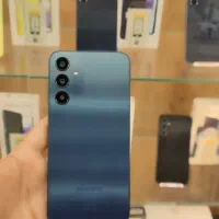 خرید و فروش انواع گوشی های نو و دست به بهترین قیمت