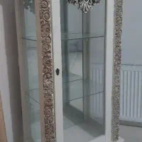 ویترین استخوانی رنگ دو عدد