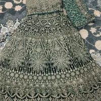 لباس ساری دامن