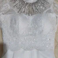 لباس عروس و تور و ژپون سه فنره|لباس|رشت, ساغری سازان|دیوار