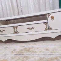 میز تلویزیون و میز کاشت