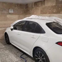 تویوتا لوین هیبرید 1800